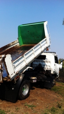 ขายรถดั้มเครื่อง6สูบ150แรงพร้อมโอนโทร0843766399เจ้าของ