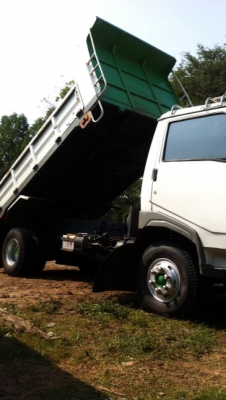 ขายรถดั้มเครื่อง6สูบ150แรงพร้อมโอนโทร0843766399เจ้าของ