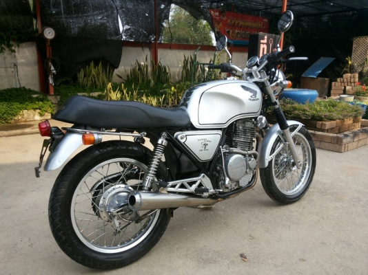 GB400สรรพสามิตรตัวจริง พร้อมขับหล่อๆ53000ต่อรองได้ GB400สรรพสามิตรตัวจริง พร้อมขับหล่อๆ53000ต่อรองได้