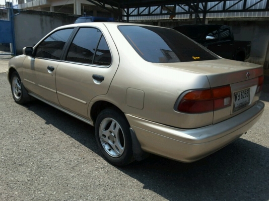 ขาย Nissan Sunny พระอาทิตย์ ไฟแยก 1.6LPG ปี 97.