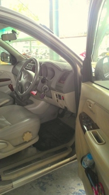 วีโก้บ้าน ๆ 3.0G Mt.