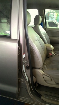 วีโก้บ้าน ๆ 3.0G Mt.