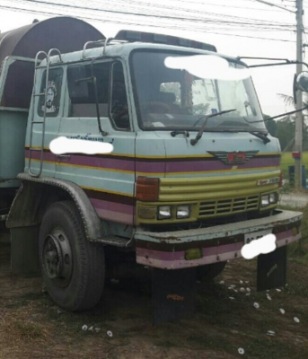 สิบล้อ ฮีโน่ KT925 EH700เพาเดียว บรรทุกถังน้ำ 16,000ลิต สภาพดีสวยพร้อมใช้ วางหัว FL18 แจ้งเข้าเล่มแล้ว ทะเบียนพร้อมโอน