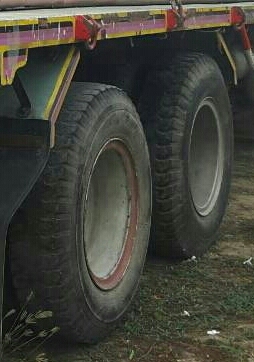 สิบล้อ ฮีโน่ KT925 EH700เพาเดียว บรรทุกถังน้ำ 16,000ลิต สภาพดีสวยพร้อมใช้ วางหัว FL18 แจ้งเข้าเล่มแล้ว ทะเบียนพร้อมโอน