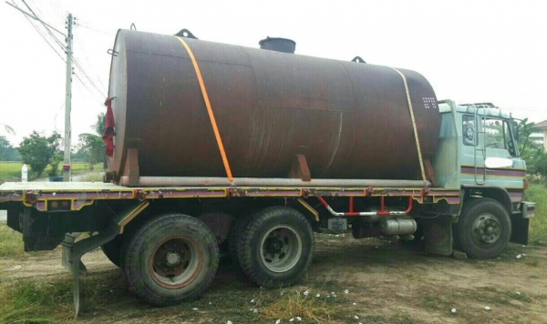 สิบล้อ ฮีโน่ KT925 EH700เพาเดียว บรรทุกถังน้ำ 16,000ลิต สภาพดีสวยพร้อมใช้ วางหัว FL18 แจ้งเข้าเล่มแล้ว ทะเบียนพร้อมโอน