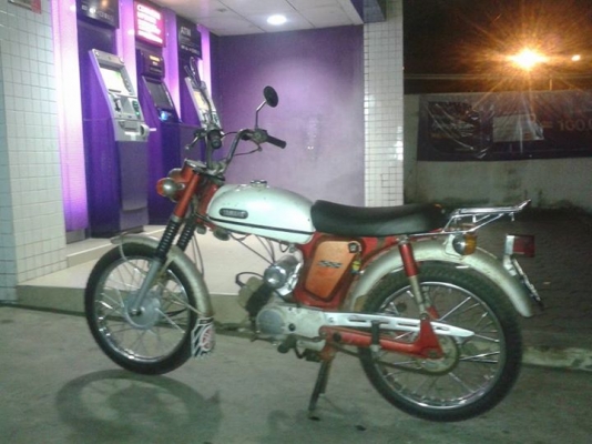 ขาย Yamaha F5 ท่อยกเดิมๆสภาพสวยราคา 30000 บาทครับ