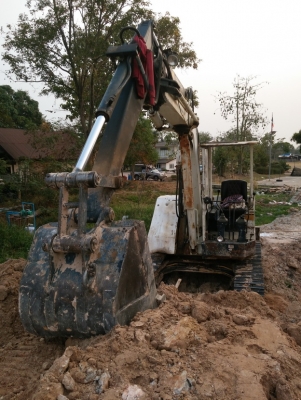 ต้องการขาย แพ็คคู่ KOMATSU PC50UU-1 พร้อมเทรเลอร์ขนย้าย ต้องการขาย แพ็คคู่ KOMATSU PC50UU-1 พร้อมเทรเลอร์ขนย้าย