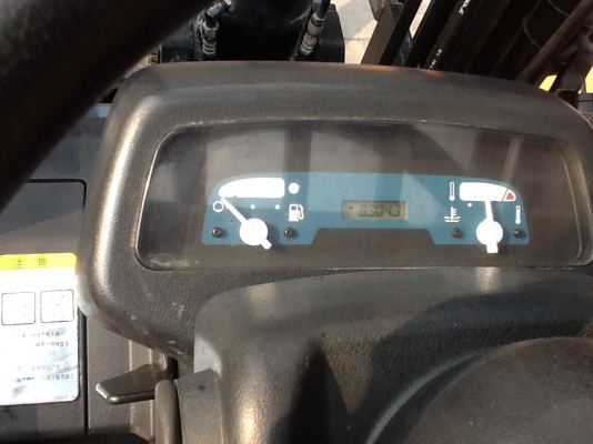 แหล่งรวมรถโฟลค์ลิฟท์งาเทฮิงร์ฟอร์คภาคตะวันออกรถงาเทกระดกเทได้สำหรับตักก้อนยางพาราตักขี้ยางและยางถ้วย