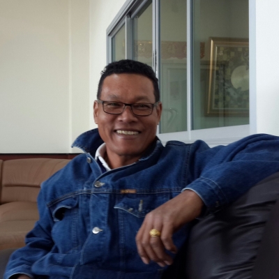 แหล่งรวมรถโฟลค์ลิฟท์งาเทฮิงร์ฟอร์คภาคตะวันออกรถงาเทกระดกเทได้สำหรับตักก้อนยางพาราตักขี้ยางและยางถ้วย