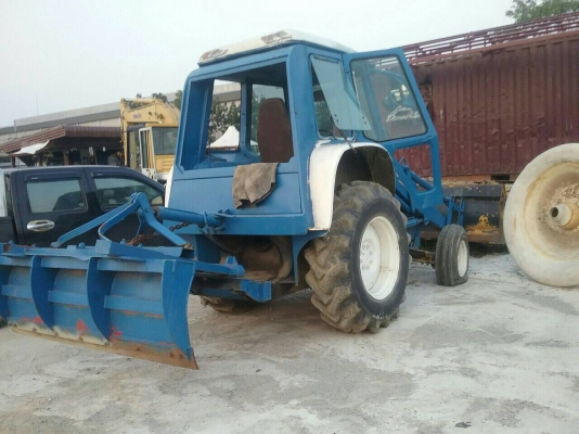 รถตักหน้าขุดหลัง 185,000 บาท Ford เครื่องดี ปั้มดี เอกสารชื้อขาย รถอยู่ บางนา 090-772-3710 090-772-3708 รถตักหน้าขุดหลัง 185,000 บาท Ford เครื่องดี ปั้มดี เอกสารชื้อขาย รถอยู่ บางนา 090-772-3710 090-772-3708