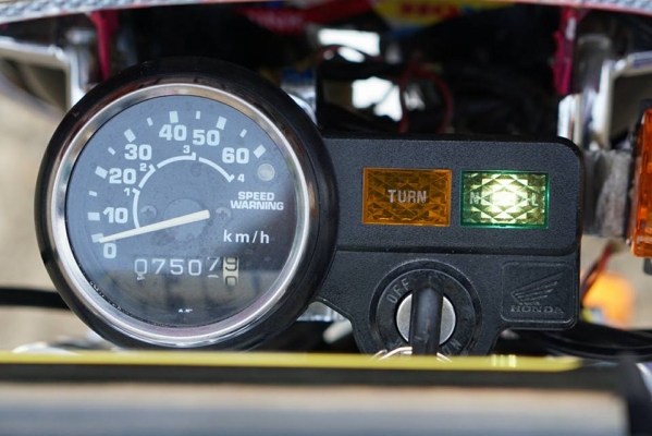 วุฒิ นนบุรี ขาย HONDA MONKEY BAJA ยุ่นแท้พร้อมชุดแต่ง