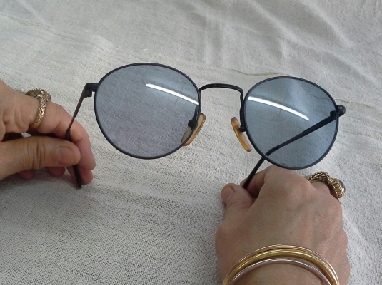 แว่นตาทรง 'หยดน้ำ' พร้อมคลิปออน  MA WEST COLLEGE made in Englad  ราชสีห์ดำ!