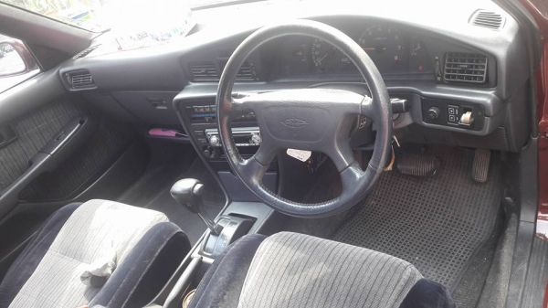 corona ตัว top เครื่อง2.0 AUTO+LPG