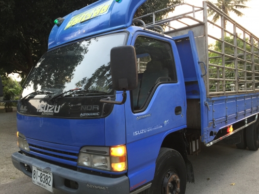 ขาย6ล้อ NQR 150 แรง  อินเตอร์เทอร์โบ ยาว 5.50เมตร สวยพร่อมใช้งาน