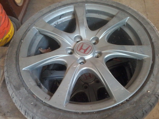 ล้อแม็กขอบ18