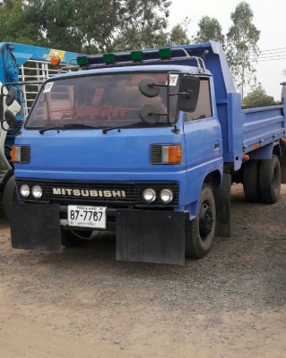 ขาย 2คัน แพ็คคู่ 580,000บ หกล้อ อีซูซุ110ฝาดำ และ มิตซู100ฝาดำ ดั้ม5คิว พ.เวอร์ ช่วงล่างท้าย Fยาง8.25 ทุกคัน สภาพพร้อมใช้งาน ทะเบียนพร้อมโอน