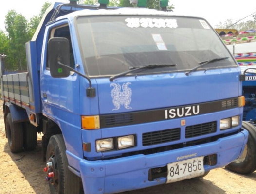 ขาย 2คัน แพ็คคู่ 580,000บ หกล้อ อีซูซุ110ฝาดำ และ มิตซู100ฝาดำ ดั้ม5คิว พ.เวอร์ ช่วงล่างท้าย Fยาง8.25 ทุกคัน สภาพพร้อมใช้งาน ทะเบียนพร้อมโอน