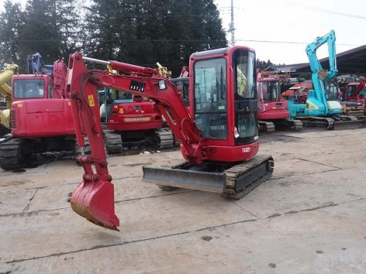 ขายรถขุดเล็ก KOBELCO SK25SR-2 มือสองนำเข้าจากญี่ปุ่นแท้