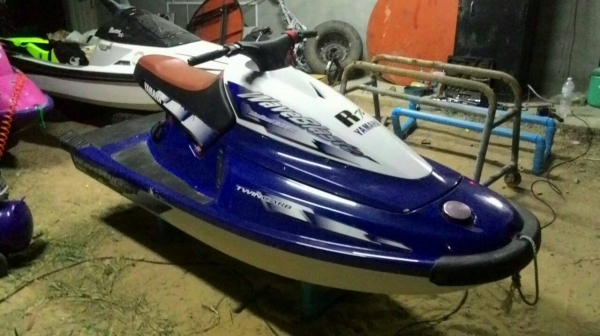 YAMAHA บัตเตอร์1  700 เรือพร้อมขับ
