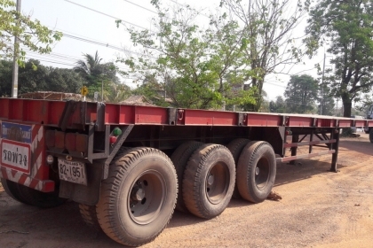 ขายหางพื้นเรียบ อู่พนัส ยาว 12 เมตร 3 เพลา ปี 35 ยางดี สภาพพร้อมใช่งาน