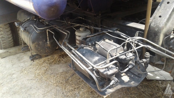 ขาย10ล้อรถน้ำมันเพลาเดียว 925 เครื่องดี คัชซีสวย พวงมาลัยเพาเวอร์ เบรคชิฟฟี่ แอร์เย็นช่ำ สภาพดีพร้อมใช้งาน