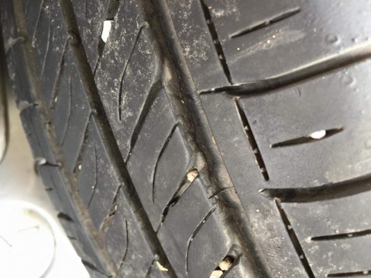 ขายล้อกระทะพร้อมยางขอบ14 4ล้อ ราคา 3,000 บาท