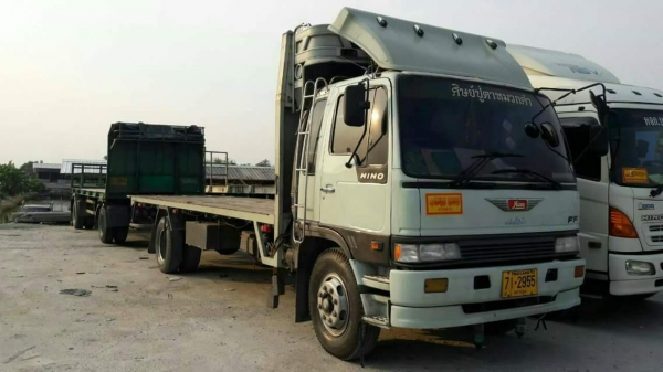 ขายรถ6ล้อ ยาว7.20เมตร เครื่อง195แรง กระบะพื้นเรียบ รถสวยสภาพดี เอกสารพร้อมโอน สนใจโทร 090-8588220คุณนะ 093-3258446คุณบิว หรือเข้าดูสินค้าอื่นๆได้ที่ www.truck.in.th/498 หรือเพจFacebook ณรงค์ ซื้อขายรถมือสอง (เว็บไซต์ส่วนตัว) หรือFacebook คุณนะ รถบรรทุก