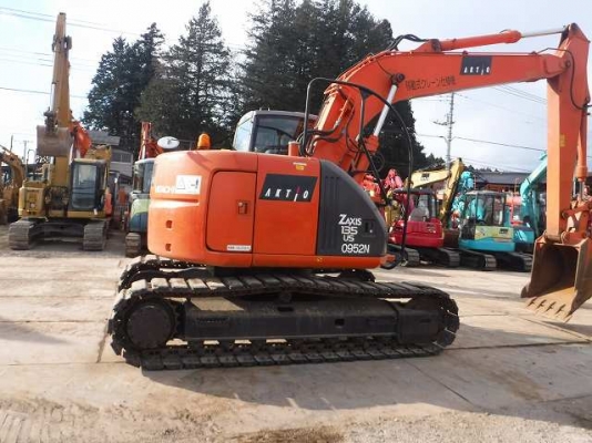 ขายรถขุด HITACHI ZX135US มือสองนำเข้าจากญี่ปุ่นแท้ สภาพสวยพร้อมใช้งาน ขายรถขุด HITACHI ZX135US มือสองนำเข้าจากญี่ปุ่นแท้ สภาพสวยพร้อมใช้งาน