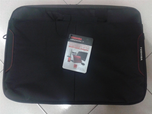 กระเป๋าโน๊ตบุ๊ค โตชิบา 14 นิ้ว Toshiba Primo Lifestyle Carrying Case (Up to 14 Wide) ราคา 690 บาท จัดส่งฟรีทั่วประเทศ