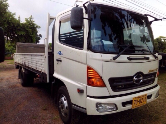 ขายรถบรรทุกหกล้อท้ายลิฟต์ HINO FC4J เครื่อง JO5C-150 แรง ปี 47 ท้ายลิฟต์ช่วงกะบะยาว 5.50 เมตร พร้อมใช้งาน