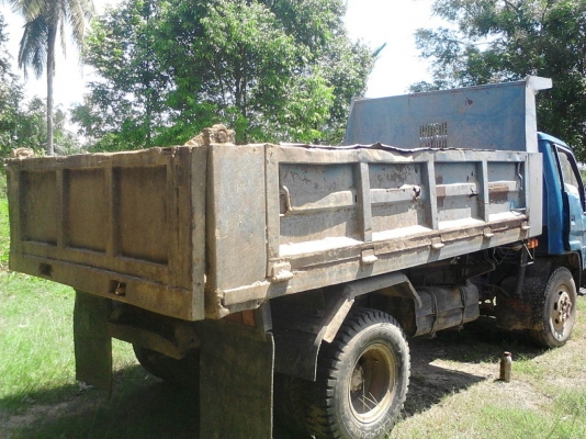 รถโตโยต้า 6 ล้อดั้ม 115 แรงม้า. ปี 37    สนใจติดต่อ  081 - 6079515