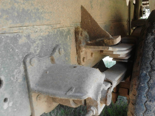 รถโตโยต้า 6 ล้อดั้ม 115 แรงม้า. ปี 37    สนใจติดต่อ  081 - 6079515