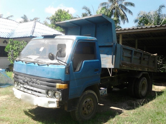 รถโตโยต้า 6 ล้อดั้ม 115 แรงม้า. ปี 37    สนใจติดต่อ  081 - 6079515