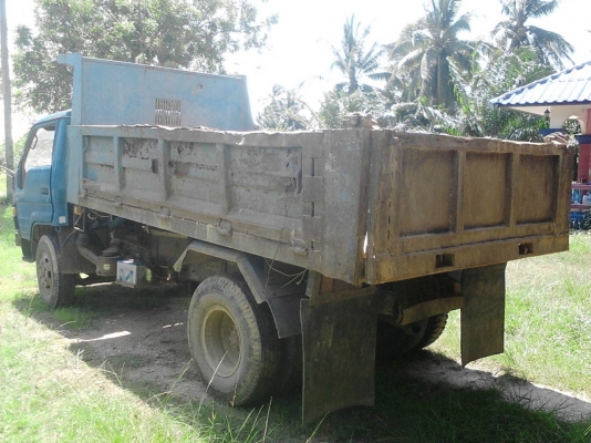 รถโตโยต้า 6 ล้อดั้ม 115 แรงม้า. ปี 37    สนใจติดต่อ  081 - 6079515