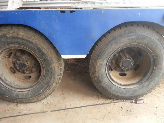 ขายรถ10ล้อ เทรลเลอร์KT925 เครื่องEH700 มีบันไดไฮดรอลิกขึ้นรถเกี่ยว สภาพพร้อมใช้งาน เอกสารพร้อมโอน สนใจโทร 090-8588220คุณนะ 093-3258446คุณบิว หรือเข้าดูสินค้าอื่นๆได้ที่ www.truck.in.th/498 หรือเพจFacebook ณรงค์ ซื้อขายรถมือสอง (เว็บไซต์ส่วนตัว) หรือFacebo