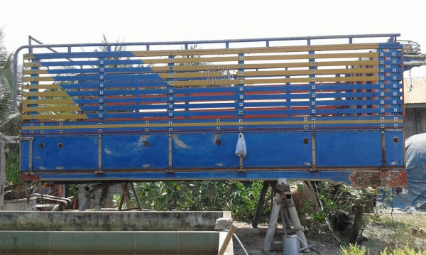 ขาย กระบะไม้ 10 ล้อ ยกลงจาก ROCKY 175