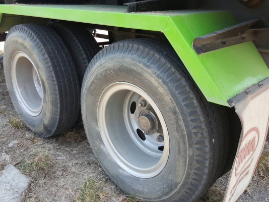 รถฮีโน่ 10 ล้อดั้ม FM1A 344 แรงม้า. ปี 57. ( รถวิ่ง 1xx,xxx กม. ) , ( ขาย แม่ , ลูก )      สนใจติดต่อ  081 - 6079515