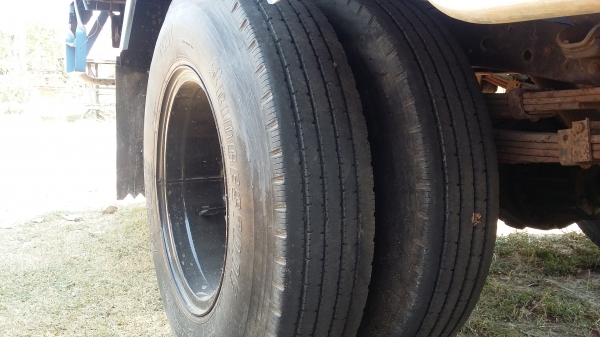 ขายหกล้อ110เเรงม้าปี38 รถห้างเเท้สภาพสวยๆพร้อมใช้งานครับ