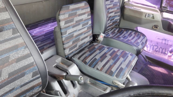 ขายรถบรรทุก Hino 3H เครื่อง 195 แรง 2 เพลา ปี 38 ดัมพ์สามมิตร ยางดี แอร์พร้อม ทะเบียนพร้อม