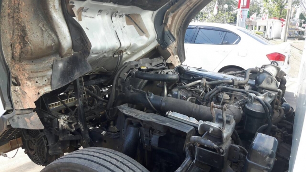 หกล้อ อีซูชุ NQR175ปี52ช่วงยาว 5.50ม สภาพดีสวยจัดพร้อมใช้งาน ทะเบียนพร้อมโอน หกล้อ อีซูชุ NQR175ปี52ช่วงยาว 5.50ม สภาพดีสวยจัดพร้อมใช้งาน ทะเบียนพร้อมโอน