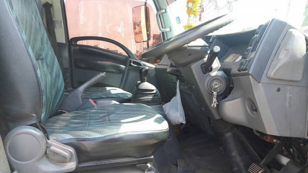 หกล้อ อีซูชุ NQR175ปี52ช่วงยาว 5.50ม สภาพดีสวยจัดพร้อมใช้งาน ทะเบียนพร้อมโอน หกล้อ อีซูชุ NQR175ปี52ช่วงยาว 5.50ม สภาพดีสวยจัดพร้อมใช้งาน ทะเบียนพร้อมโอน