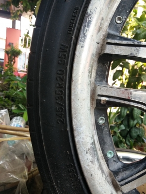 ขายล้อแม๊ก ขอบ 20" พร้อมยาง ขายล้อแม๊ก ขอบ 20" พร้อมยาง