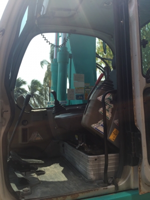 ขายด่วน รถขุด KOBELCO SK135SR  นำเข้าจากญี่ปุ่นยังไม่ผ่านการใช้งานในไทย สภาพสวย พร้อมใช้งาน สนใจโทร 089-7462641 สุวรรณี