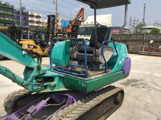 KOMATSU PC30-7 รถนอกนำเข้า