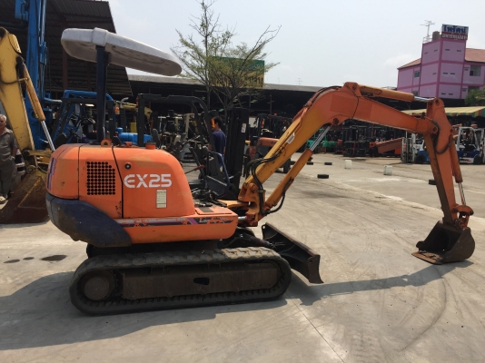 HITACHI PC25 -3 รถนอกนำเข้า