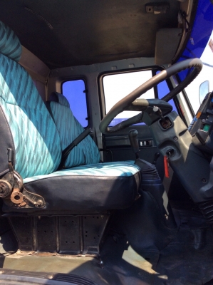 ISUZU 10ล้อ เพลาเดียว ถังน้ำมัน เครื่อง195แรง แท้ สภาพสวย ยางดี 10เส้น  เครื่องดี ครัทซีสวย ขาย 870,000 บาท ศุภากร  081-1903107 ,081-4252943