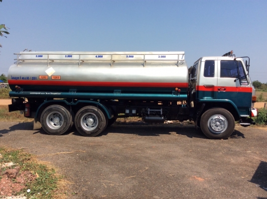 ISUZU 10ล้อ เพลาเดียว ถังน้ำมัน เครื่อง195แรง แท้ สภาพสวย ยางดี 10เส้น  เครื่องดี ครัทซีสวย ขาย 870,000 บาท ศุภากร  081-1903107 ,081-4252943