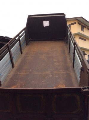 HINO KM 310 ดั๊ม เครื่อง 90 แรง เครื่องดี ยางดี ครัทซีสวย ขาย 200,000 บาท ศุภากร 081-1903107, 081-4252943