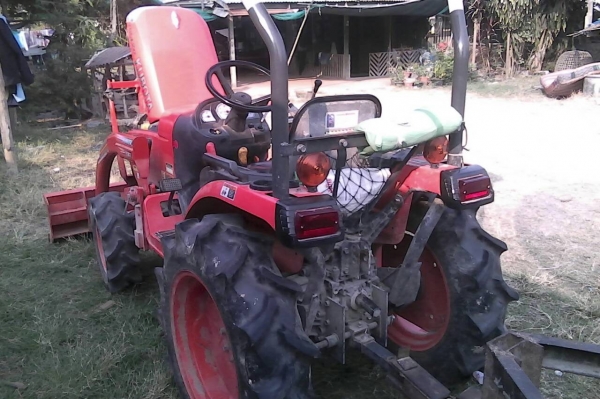 ขาย คูโบต้า 24 แรง รถใหม่ใช้น้อย 200,000 บาท