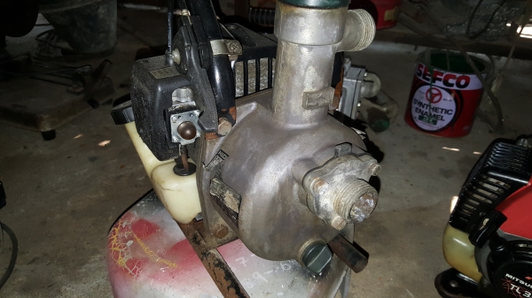 ปั้มน้ำ 1 x 1 นี้วพร้อมใช้งาน